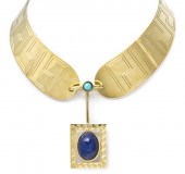 An 18 Karat Yellow Gold Lapis