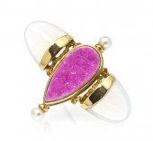 An 18 Karat Yellow Gold Drusy