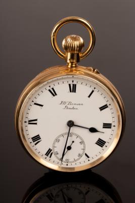 An 18ct gold cased open faced