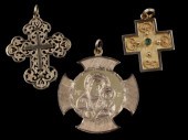An 18ct gold cross of flat pie