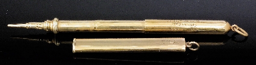 An 18ct gold extending propelling