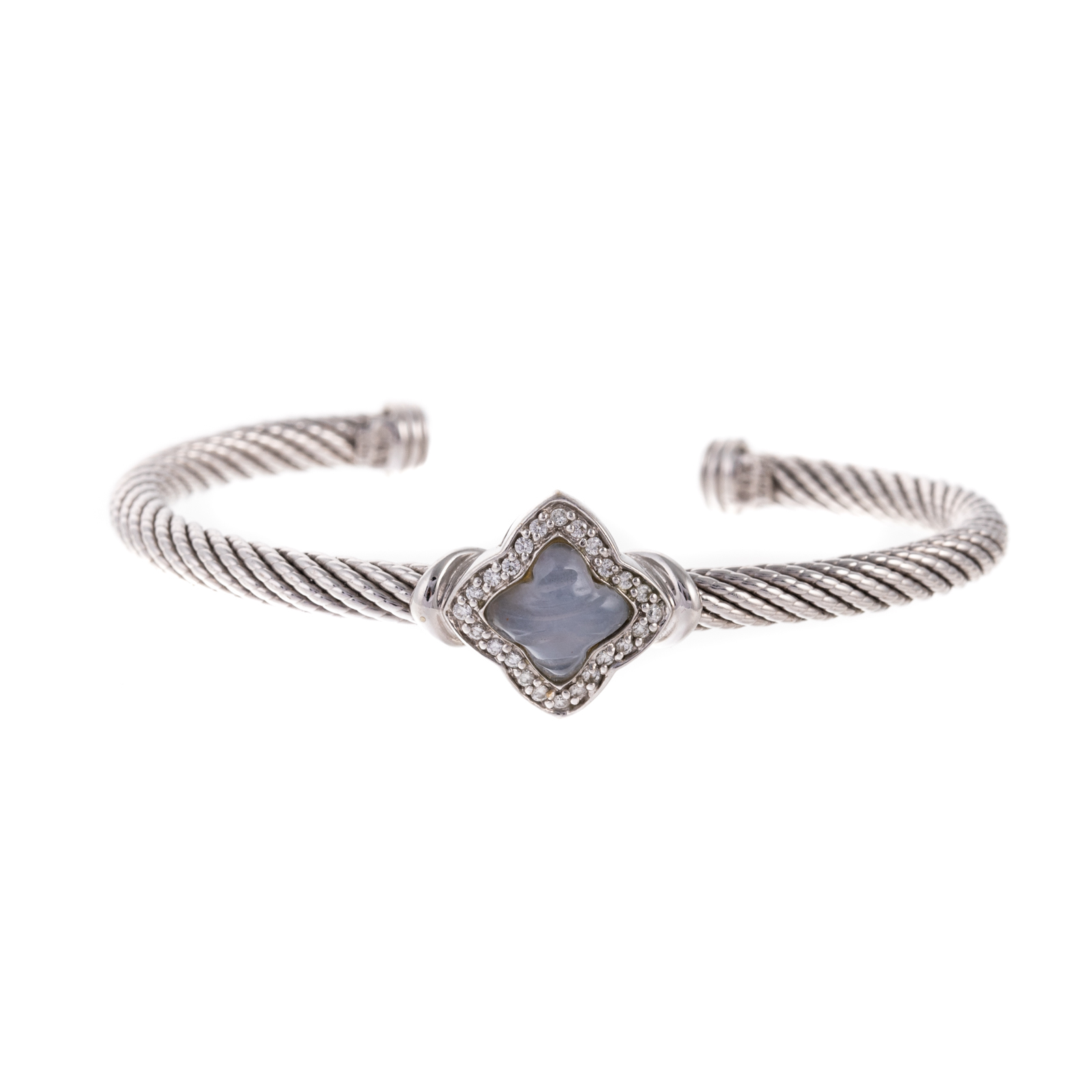 AN 18K DAVID YURMAN QUATREFOIL