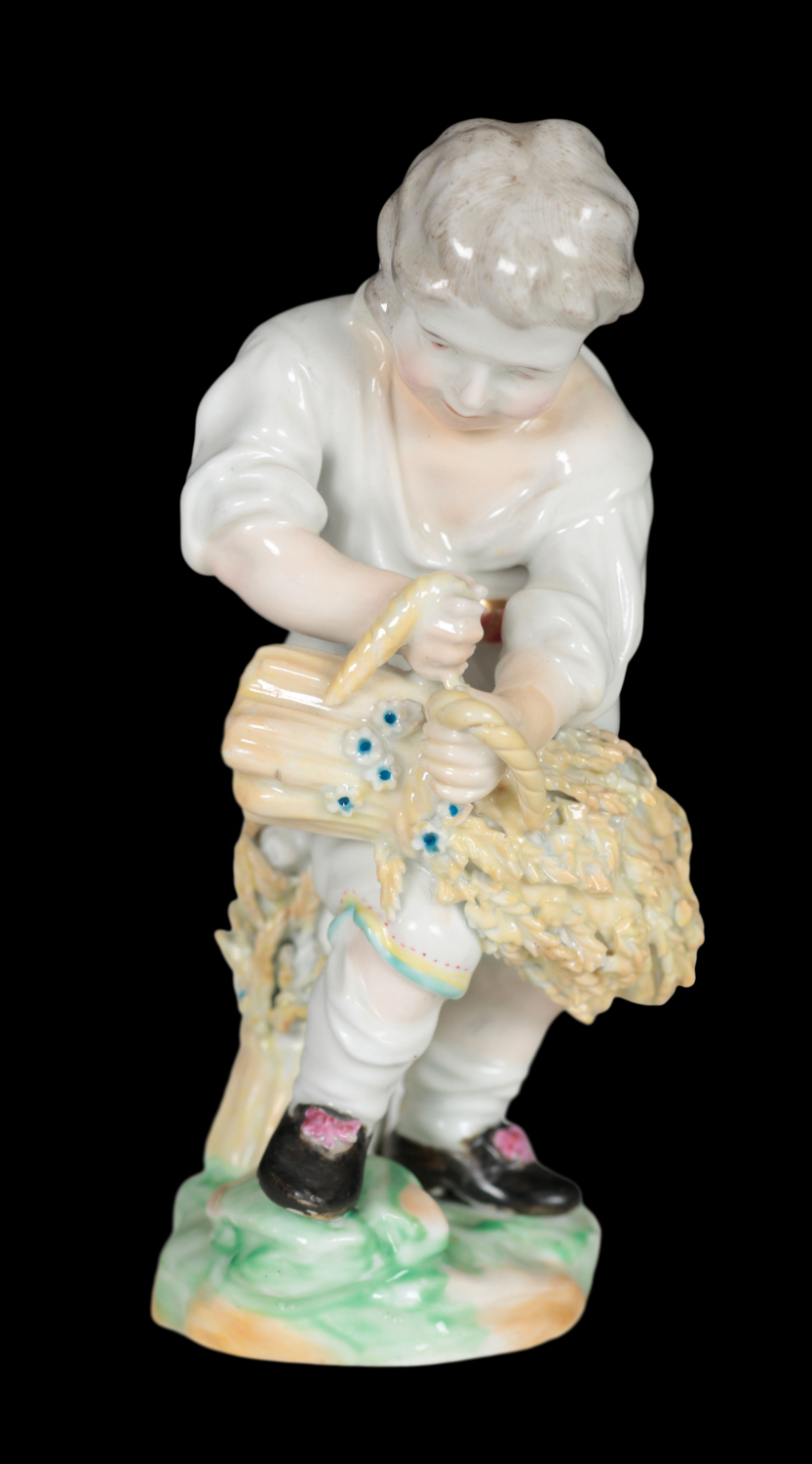AN 18TH CENTURY DUESBURY & CO DERBY
