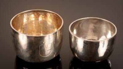 An 18th Century silver tumbler cup,