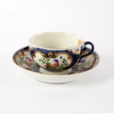An 18th Century Worcester cup and