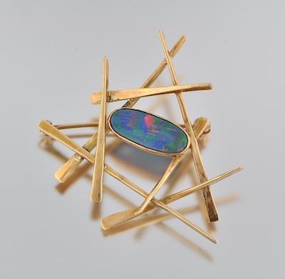 An Abstract Gold Brooch with