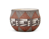 AN ACOMA PUEBLO POLYCHROME POT