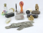 An agate desk seal with facete