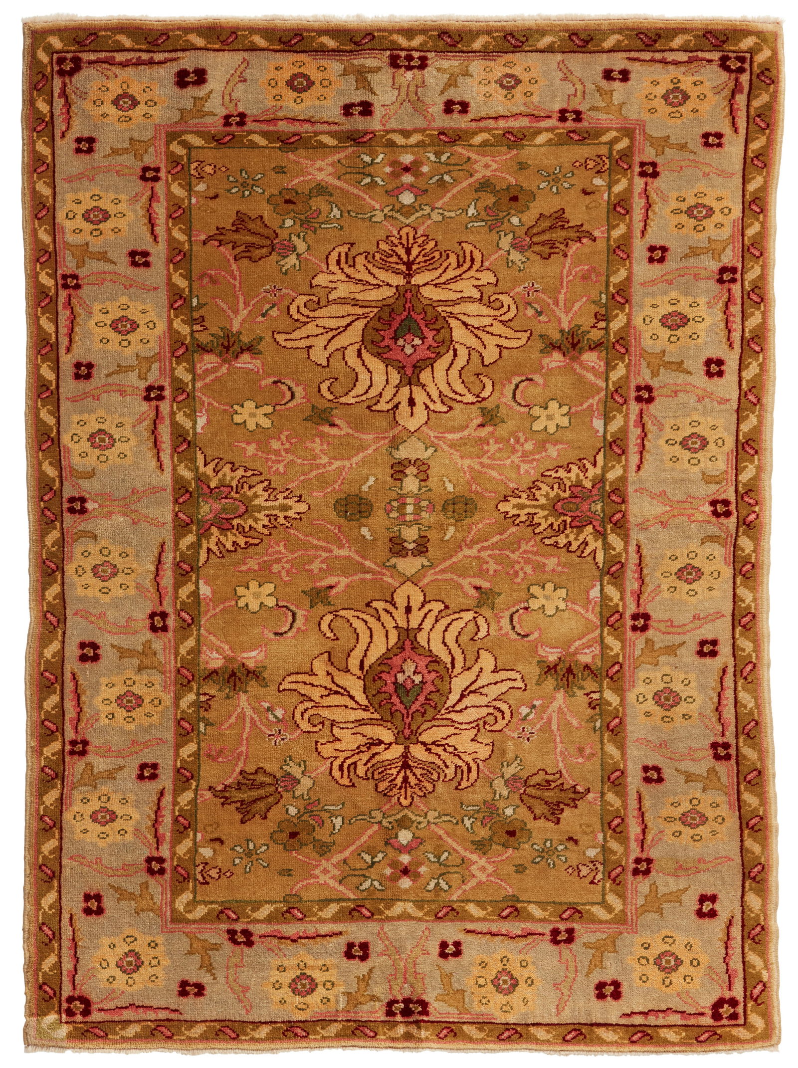 AN AGRA RUGAn Agra rugMid-20th
