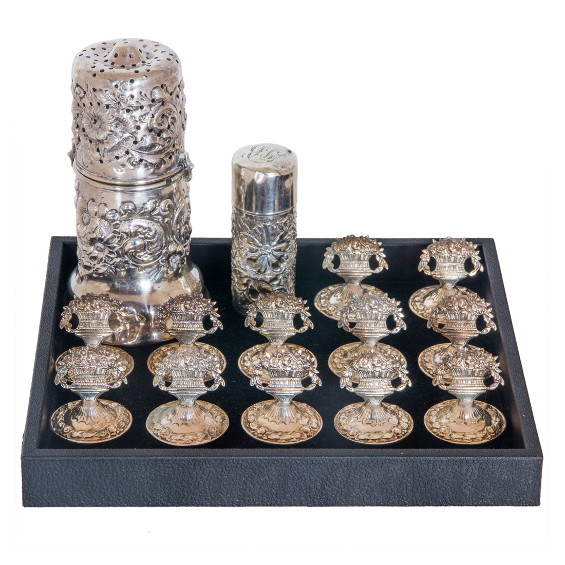 AN AMERICAN ART NOUVEAU SET