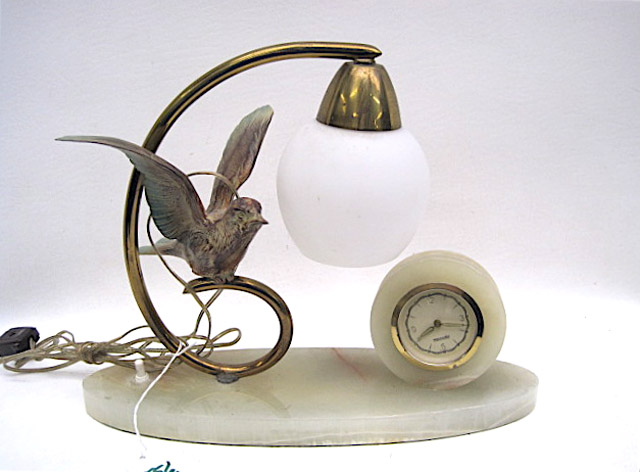 AN AMERICAN ART NOUVEAU STYLE