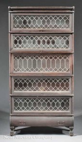 An American Carved Oak Barrist