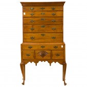 AN AMERICAN CHIPPENDALE CHEST