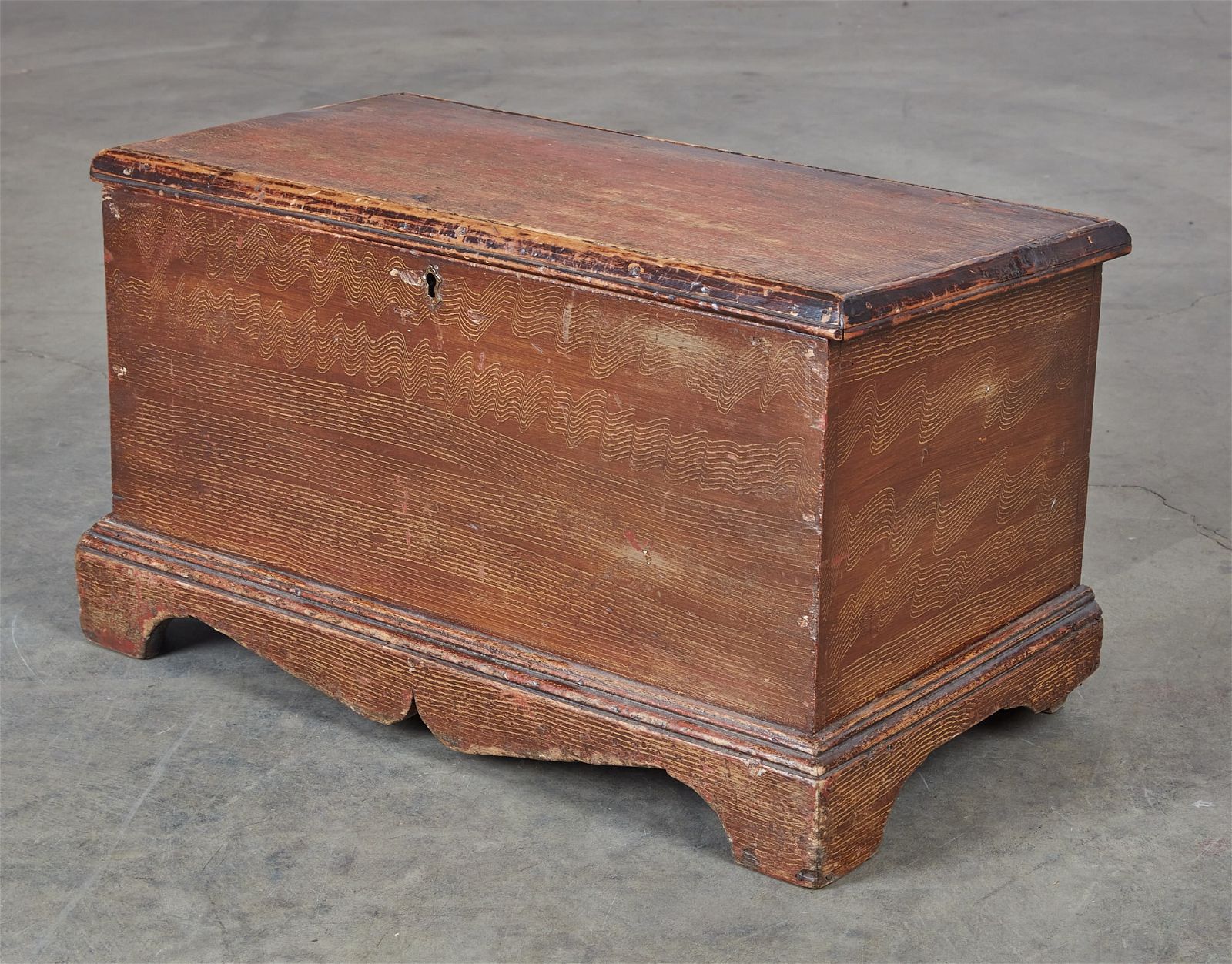 AN AMERICAN HINGED TOP POPLAR SMALL