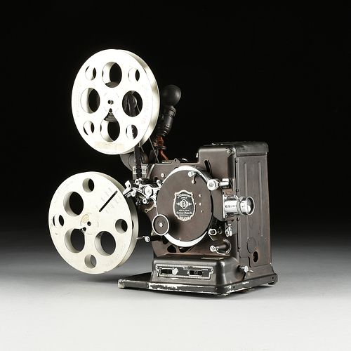 AN AMERICAN KODAK KODASCOPE MODEL B