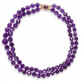 AN AMETHYST AND NINE KARAT GOL