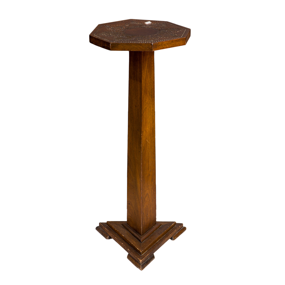 AN ANGLO INDIAN CHIP CARVED OAK