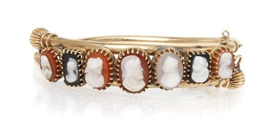 *An Antique 14 Karat Yellow Gold