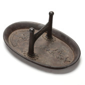 AN ANTIQUE AMERICAN CAST IRON