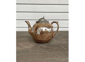 An antique Burr-wood effect