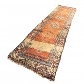 AN ANTIQUE CAUCASIAN RUNNER An