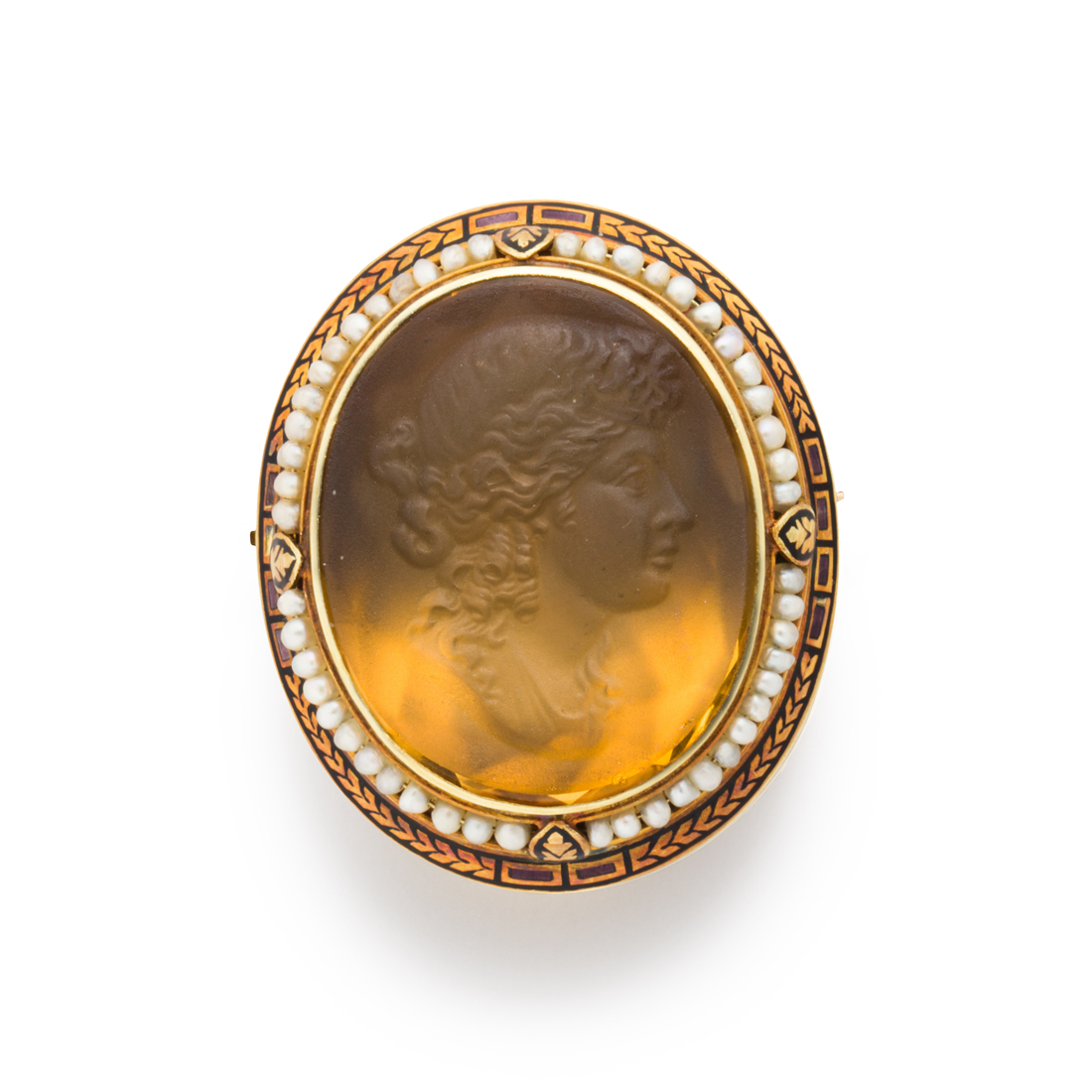 AN ANTIQUE, CITRINE AND FOURTEEN