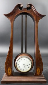 AN ANTIQUE FRENCH GRAVITY / MY