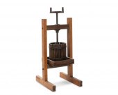 AN ANTIQUE FRUIT CRUSHER/CIDER