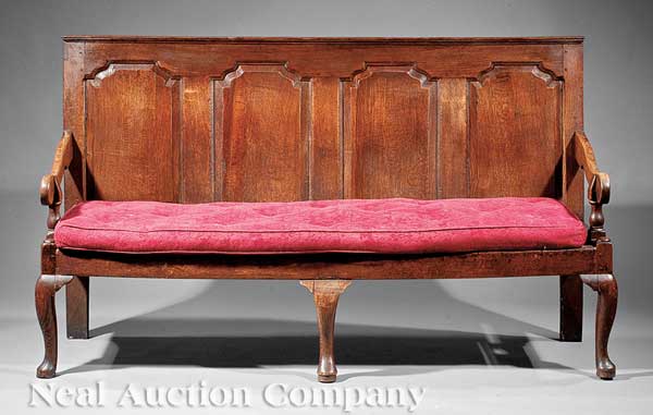 An Antique Georgian Oak Settle c.