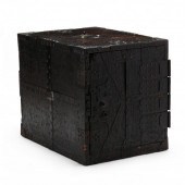AN ANTIQUE JAPANESE KEYAKI FUN