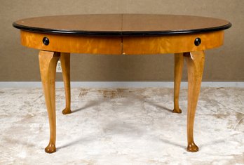 An antique late 19th C. extending