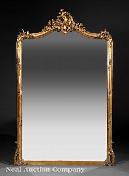 An Antique Louis XVI-Style Carved