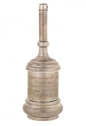AN ANTIQUE RUSSIAN SILVER BOTT