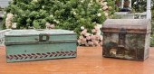 An antique toleware box holdin