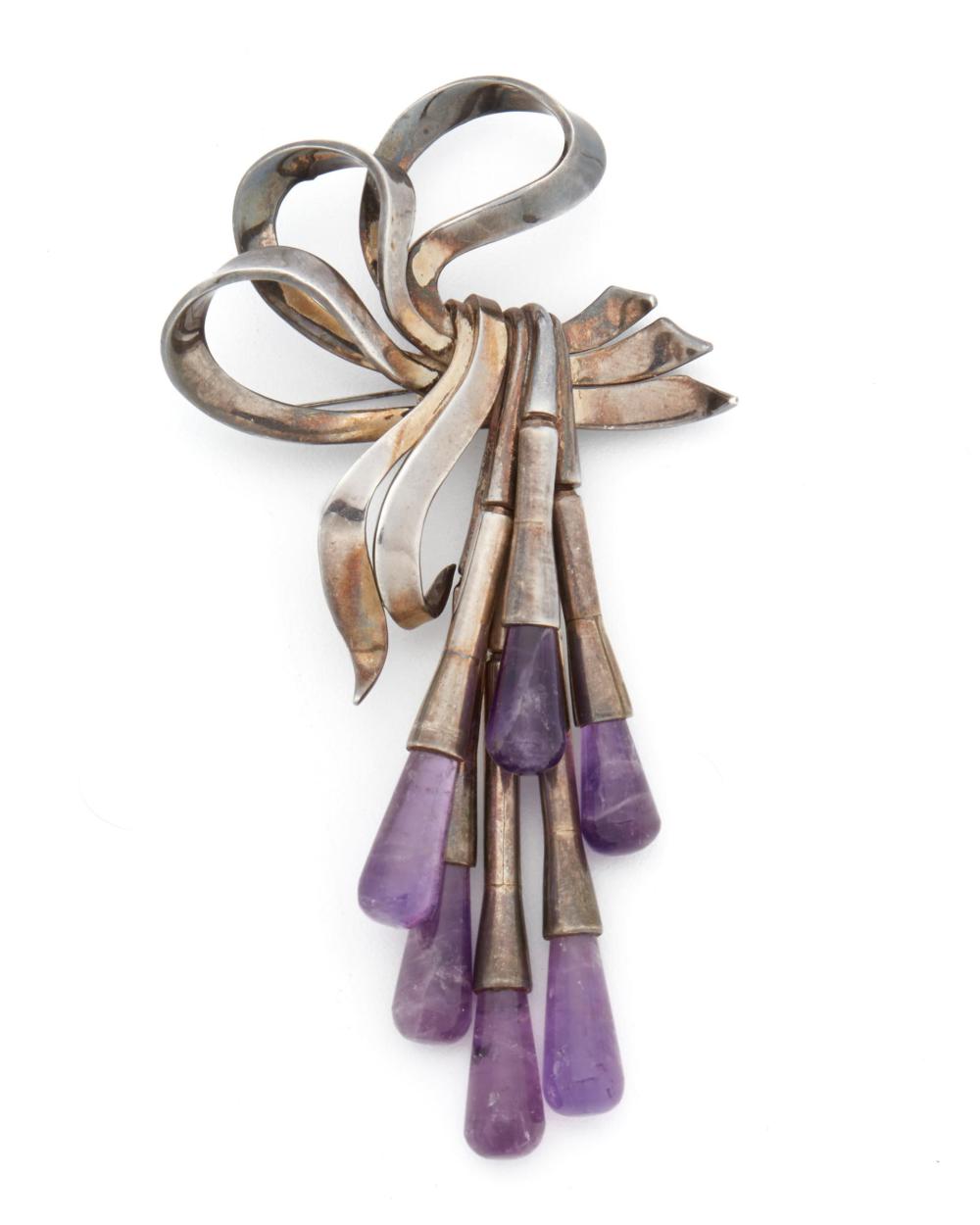 AN ANTONIO PINEDA AMETHYST BROOCHAn