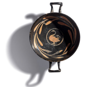 An Apulian Xenon-Ware Stemless