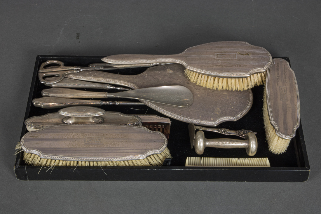 AN ART DECO BLACKINTON & CO