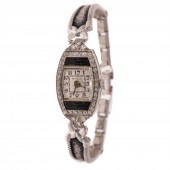 AN ART DECO DIAMOND & ONYX WYL
