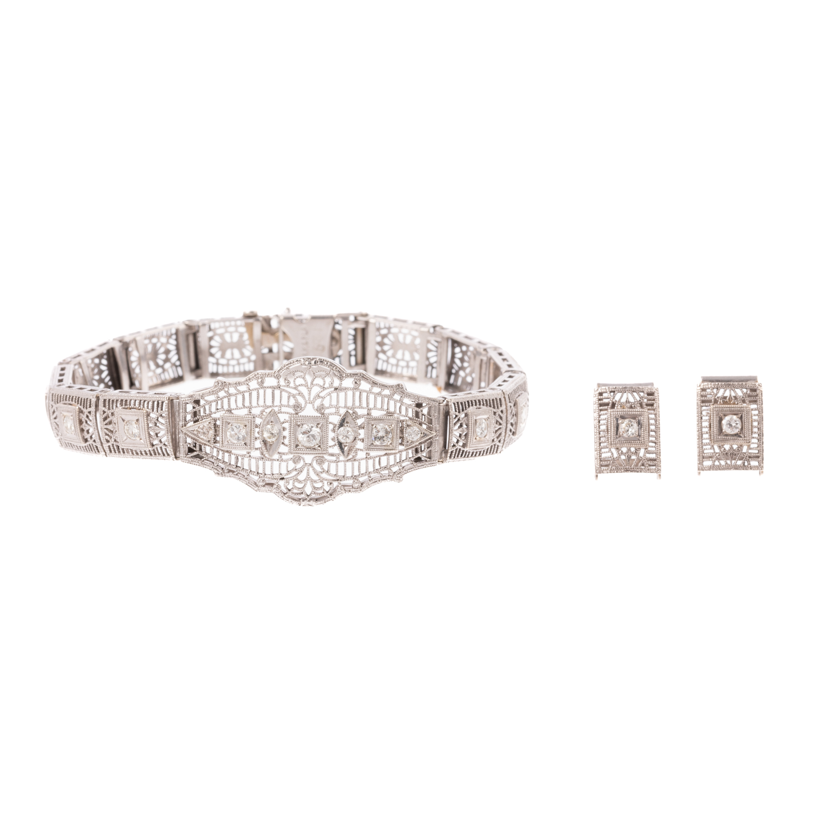 AN ART DECO DIAMOND BRACELET &