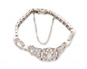 AN ART DECO DIAMOND BRACELETAn