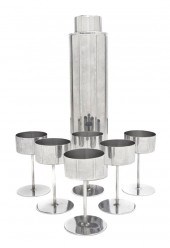 *An Art Deco Manhattan Cocktai