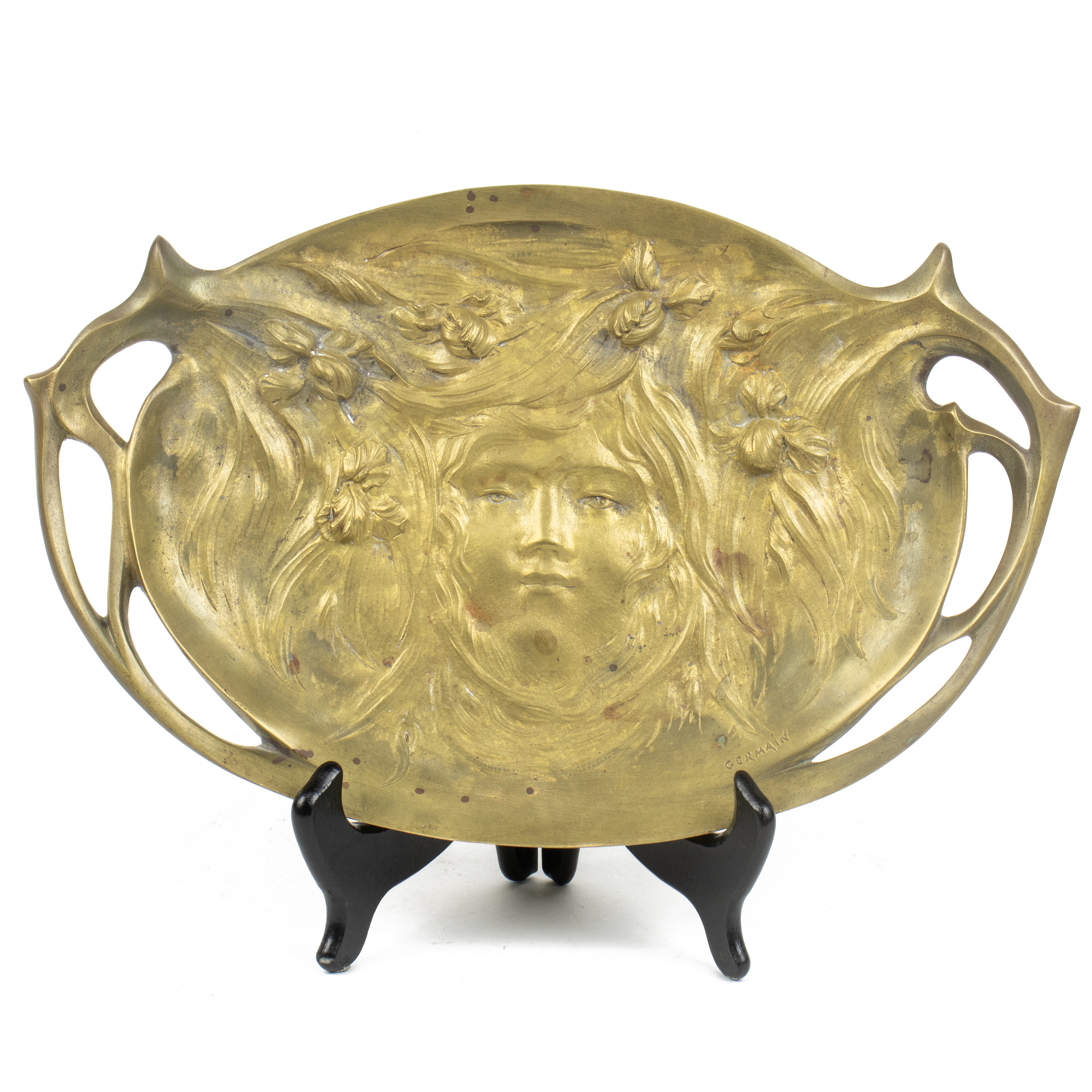 AN ART NOUVEAU GILT BRONZE