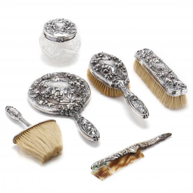AN ART NOUVEAU STERLING SILVER