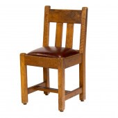 AN ARTS AND CRAFTS QUARTERSAWN