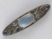 An Arts and Crafts silver bar