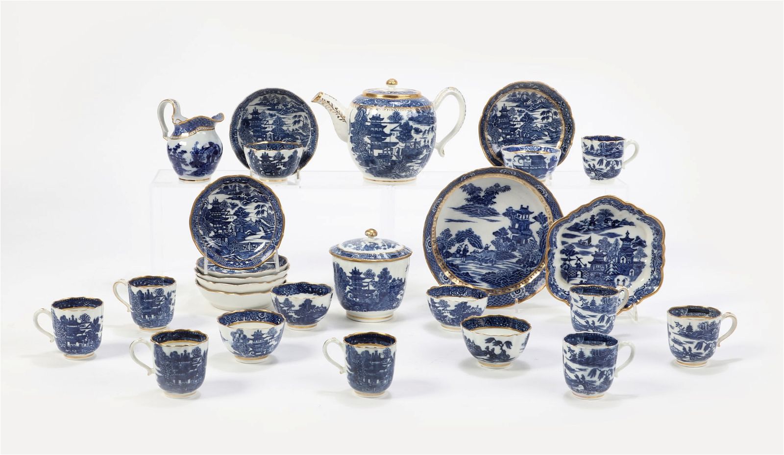 AN ASSEMBLED CAUGHLEY PORCELAIN TEA