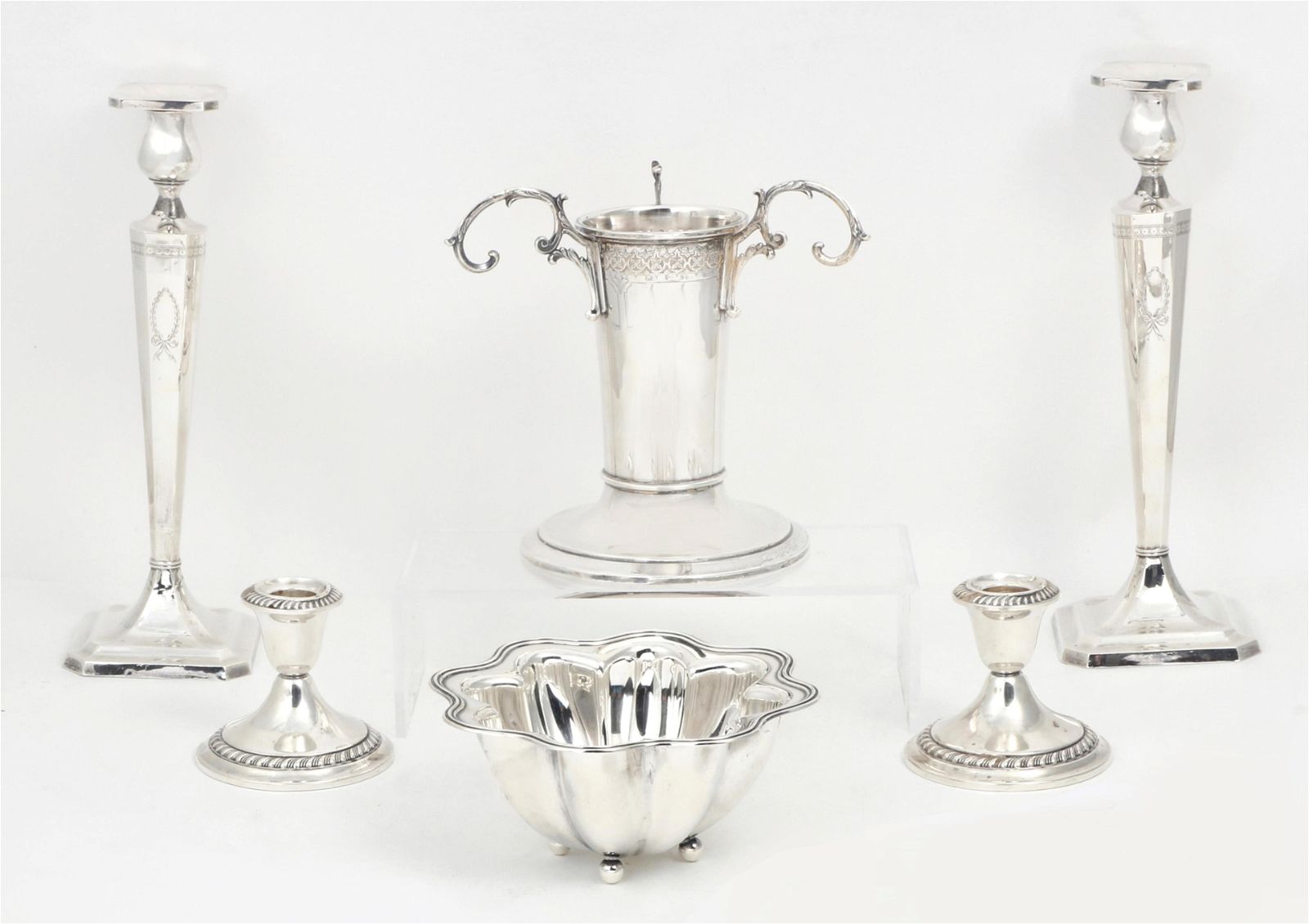 AN ASSEMBLED SIX PIECE GROUP OF