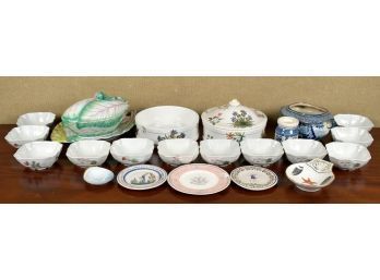 An assorted group of china,