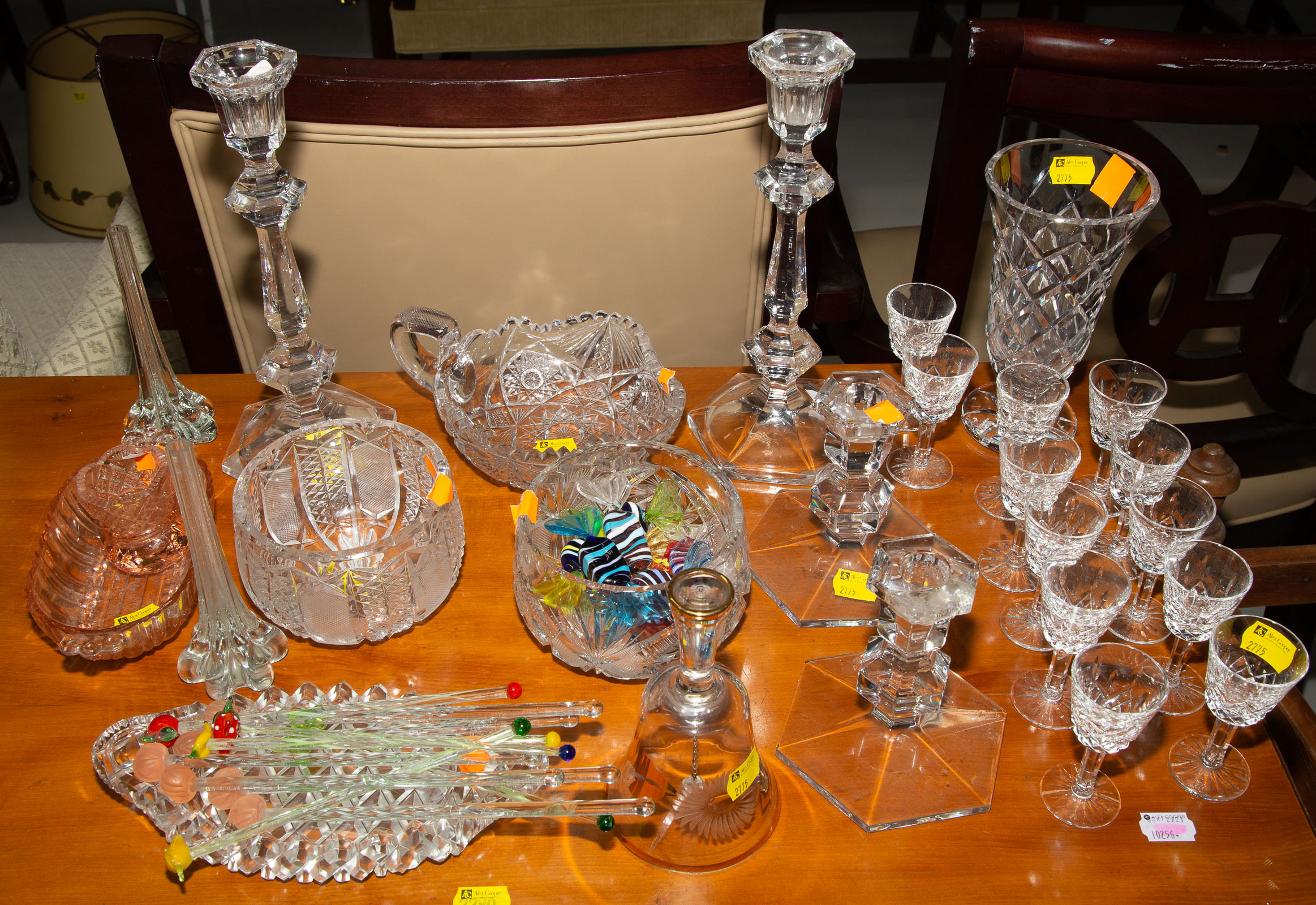 AN ASSORTMENT OF CUT, PRESSED &