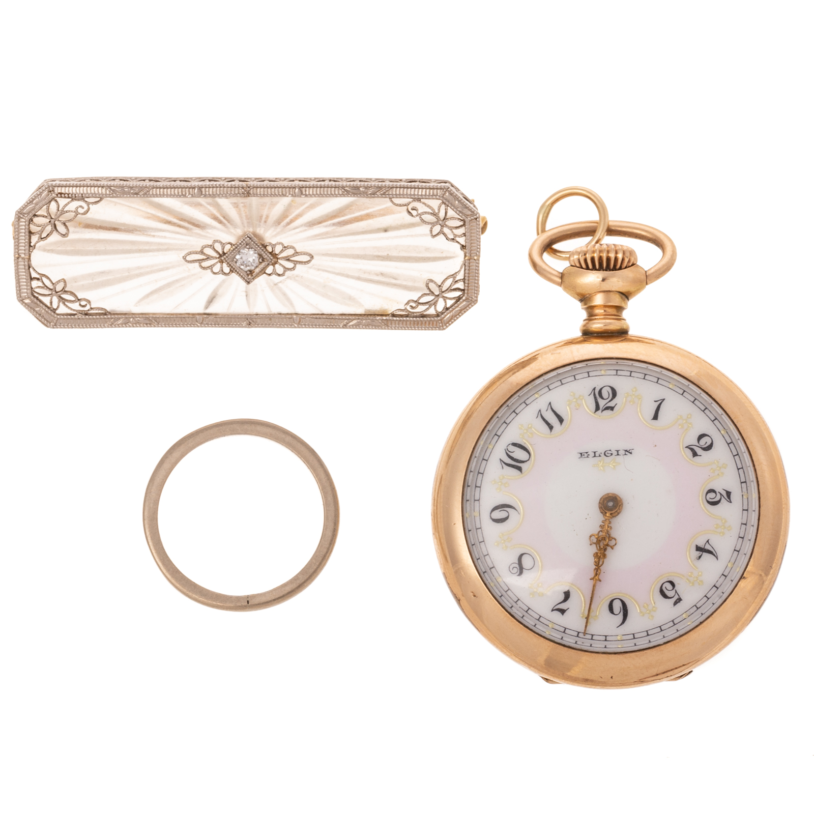 AN ASSORTMENT OF JEWELRY &